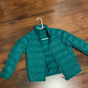 Boys Uniqlo Puffer Jacket 💚